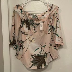 NWT New York & Company Off-The-Shoulder Blouse - Size XS
